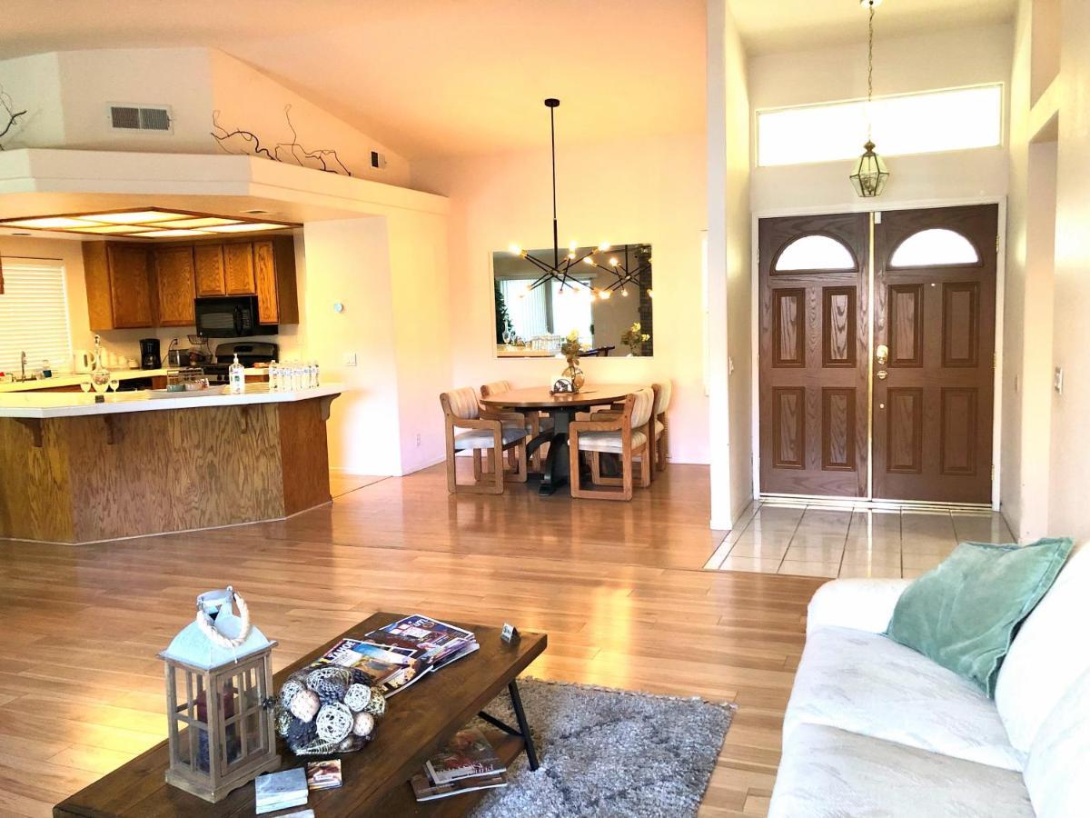 Golden Saddle Suite With Tv And Private Bathroom Hemet Εξωτερικό φωτογραφία